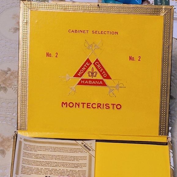 Authentic Wooden Cuban Montecristo Box only - Picture 3 of 6